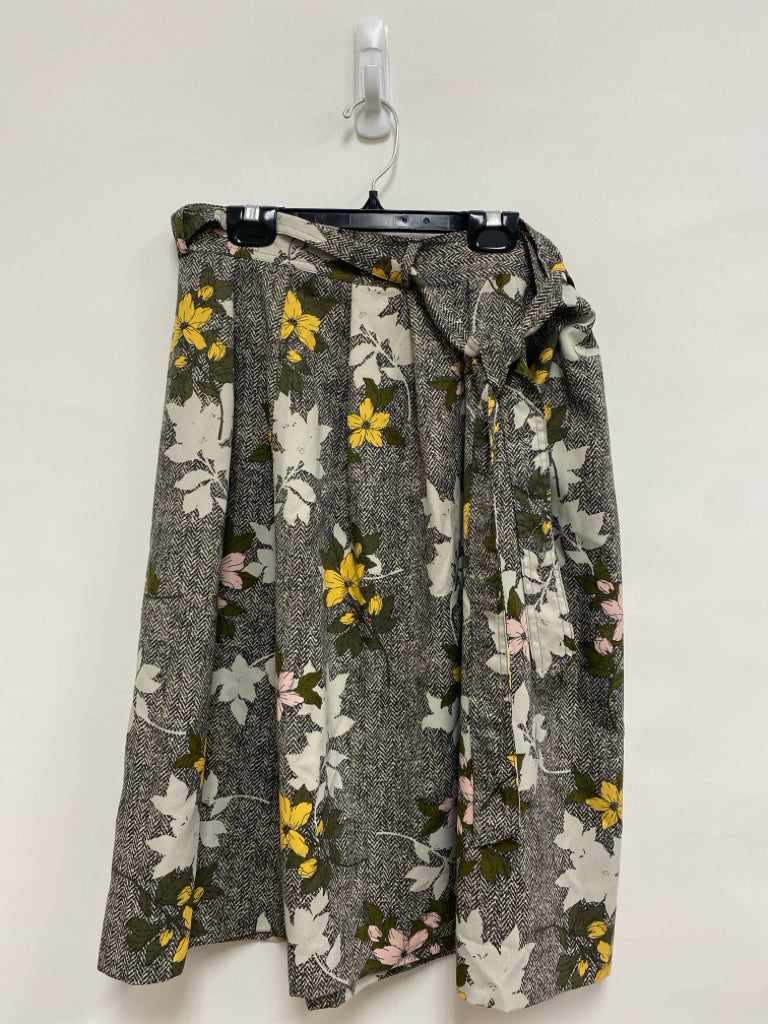 Banana Republic Size 6P Taupe/Black Pink/Yellow Herringbone Wrap Petite Skirt
