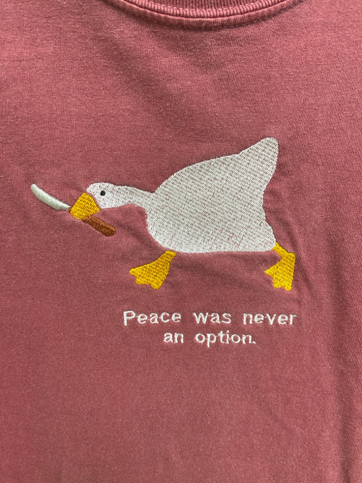 COMFORT COLORS Size L Burgundy White/Yellow Ducks Embroidered Ladies Top