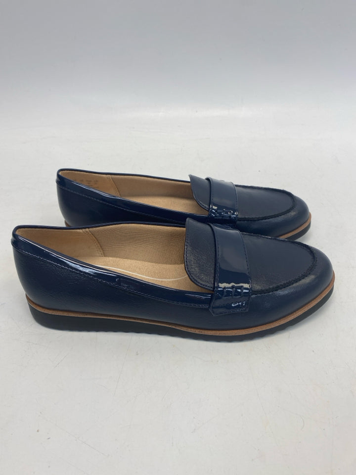 Life Stride  Size 7.5 Navy Flats