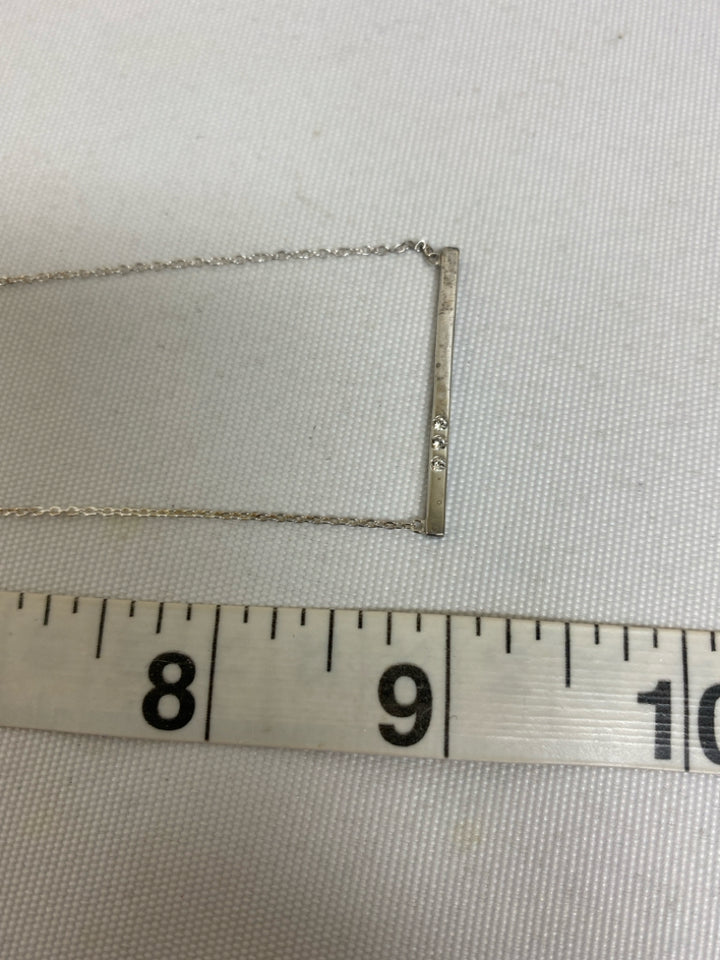 NEW/BOX Silver Clear Jeweled Necklace