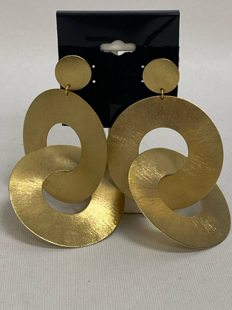 Sheila Fajl Gold Color Circles Earrings