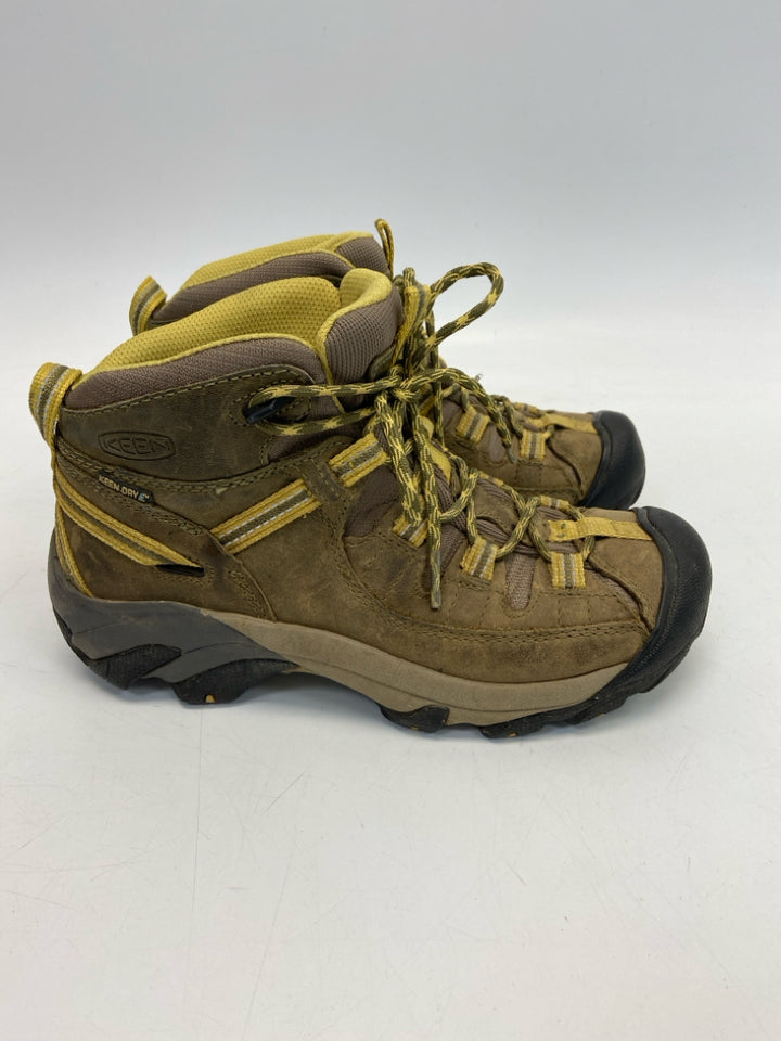 Keen  Size 7.5 Brown Gold Lace-up Boots