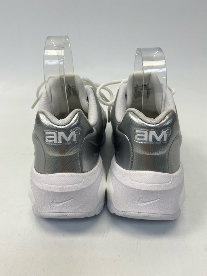 NWOT Nike  Size 7.5 White Silver Lace-up Metallic Sneakers