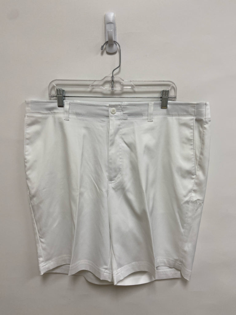 ProTour Size 40 White Men&