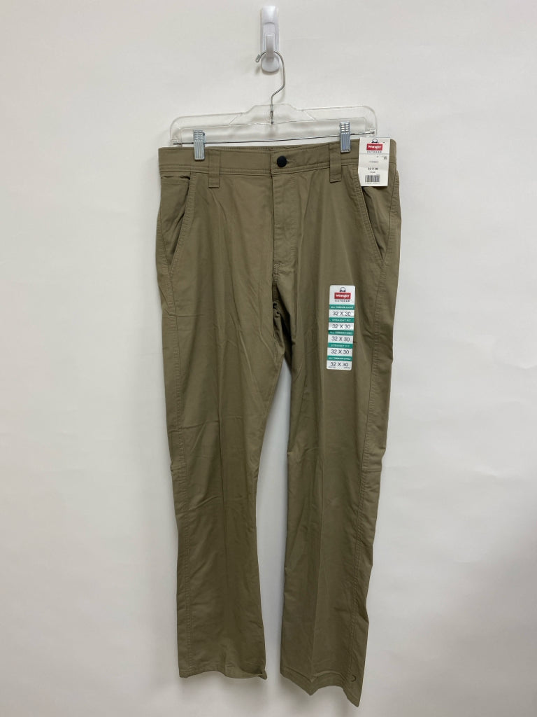 NWT Wrangler Size 32 Khaki Men&