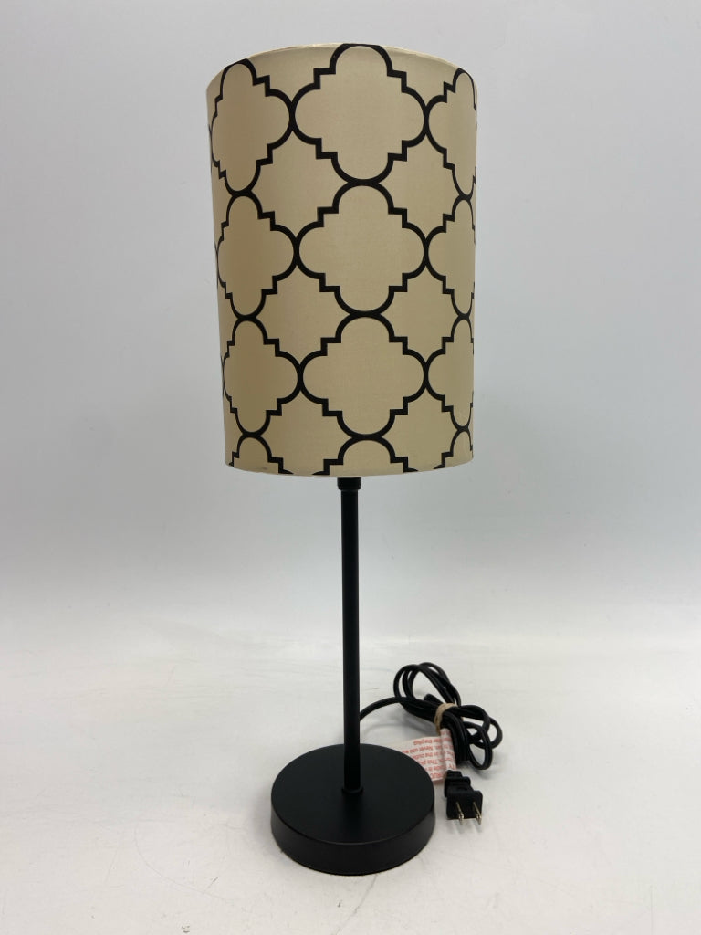 Black Cream Metal Lamp