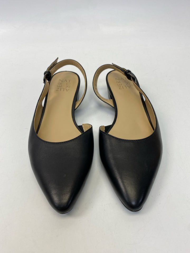 Naturalizer  Size 7.5 Black Flats