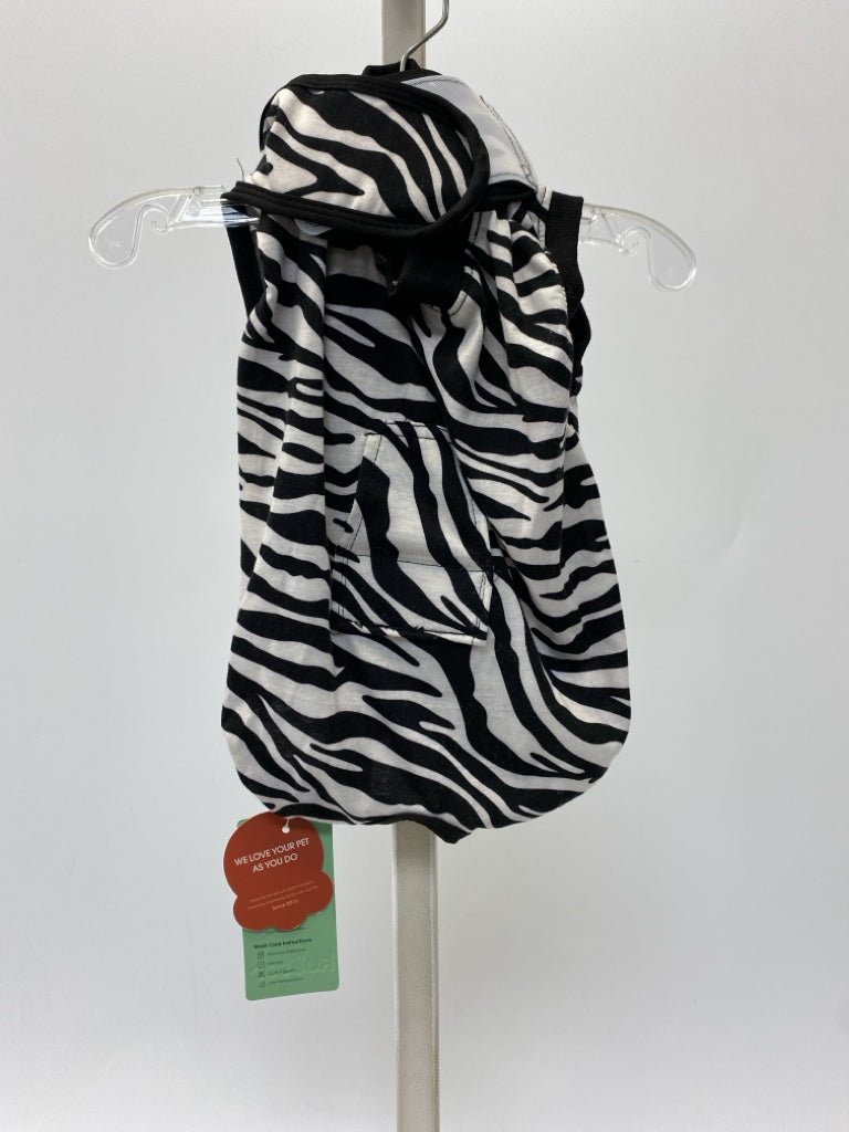 NWT Black/White Animal Print Pet Clothing