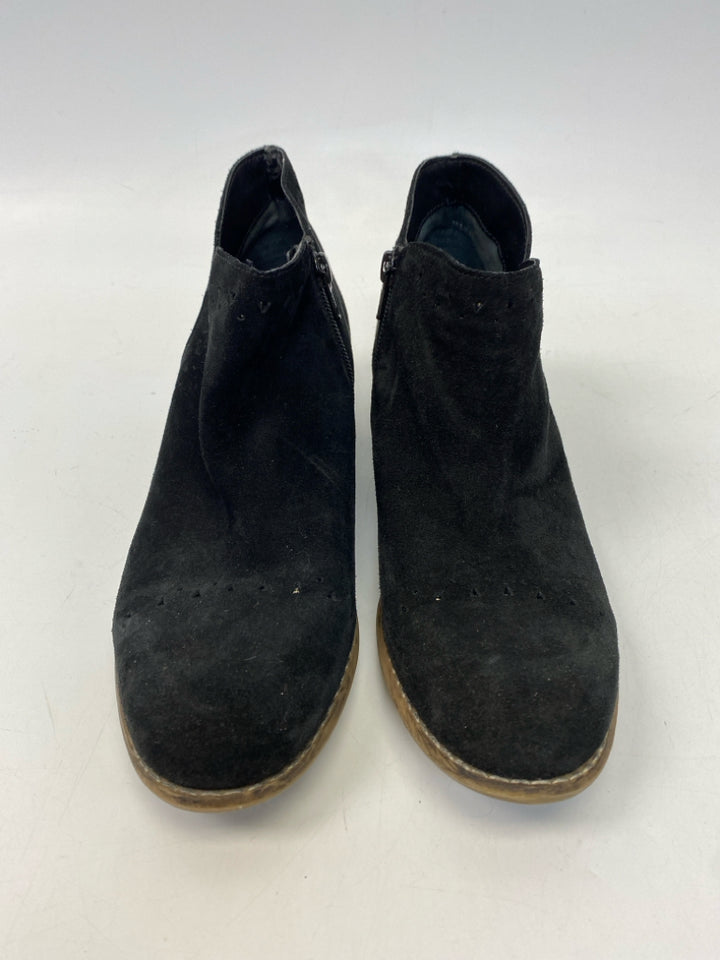Diba True  Size 8.5 Black Suede Boots