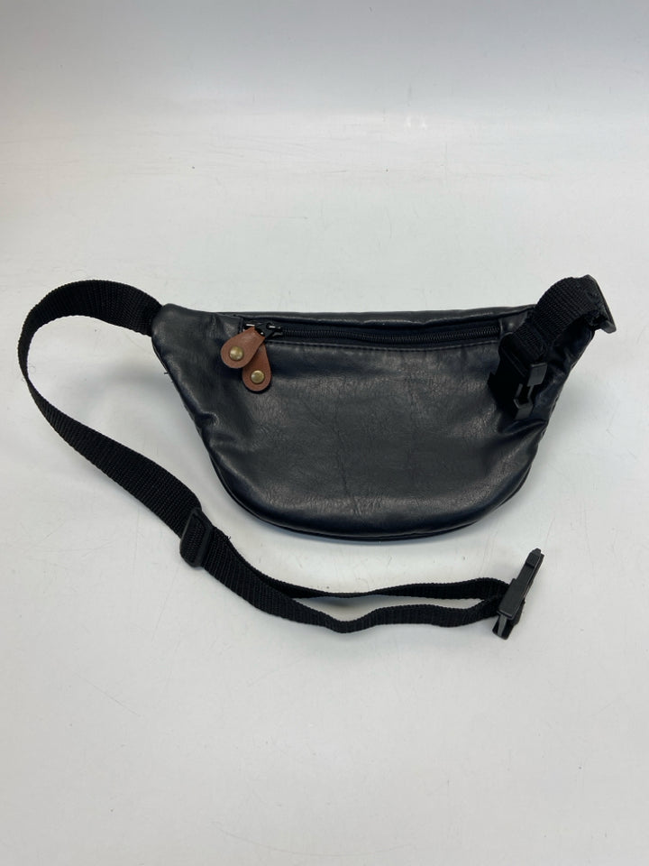 Black Belt Bag