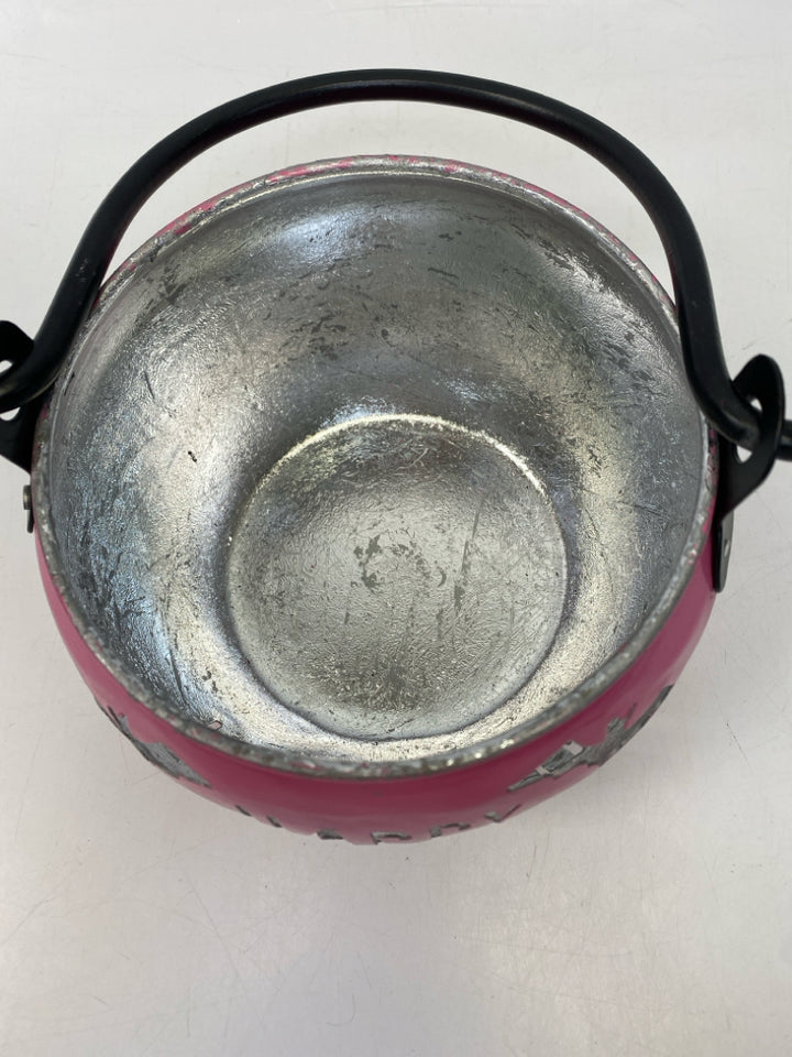 Pink Metal Halloween