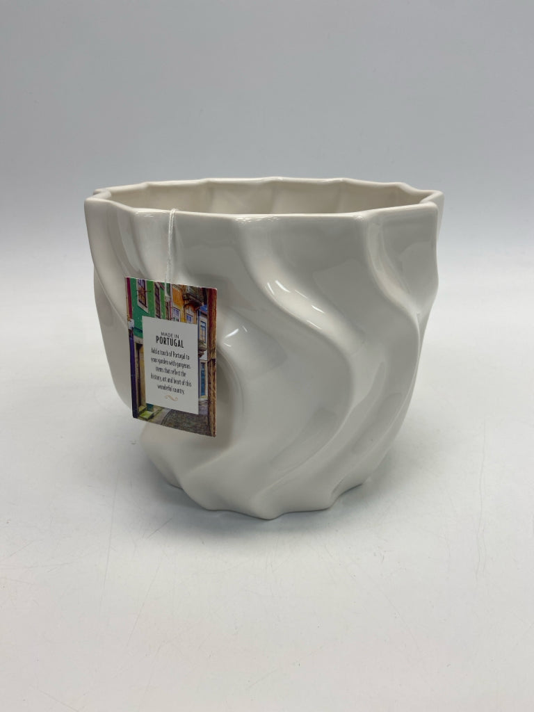 White Swirl Ceramic Planter
