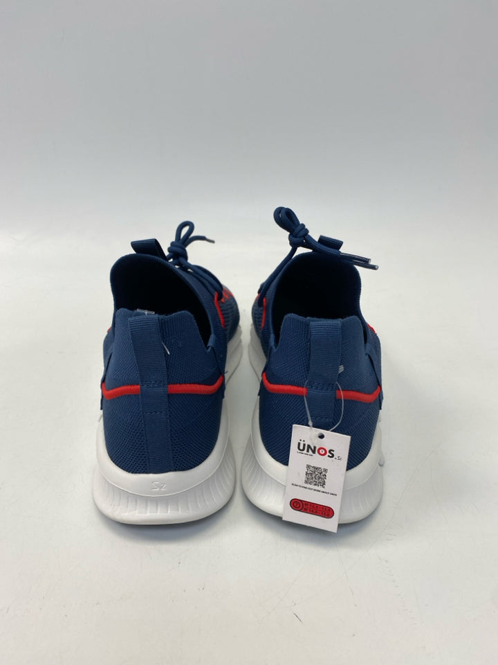 NWT Size 12.5 Navy Men&