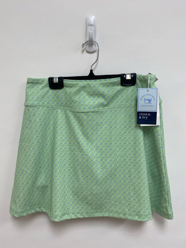 NWT Crown &amp; Ivy Size M Mint Green Blue Geometric Ladies Skort