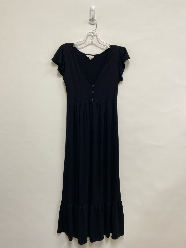 See You Monday Size M Black Ribbed V Neck Ladies Dress