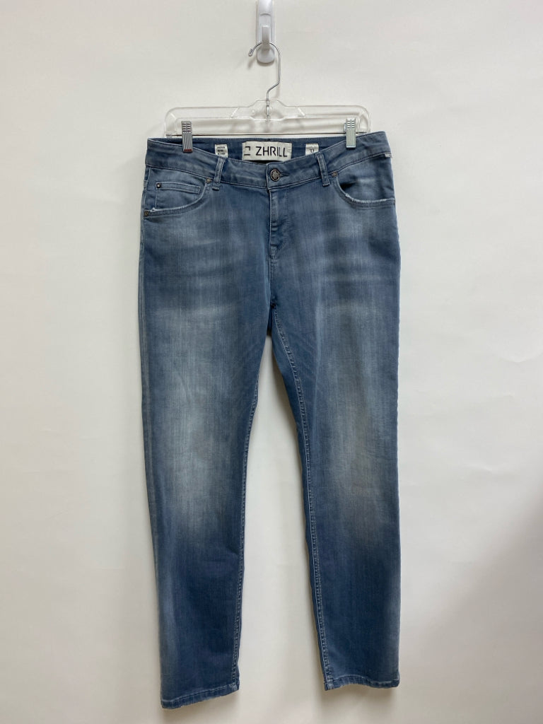 Size 32 Dusty Blue Denim Ladies Jeans