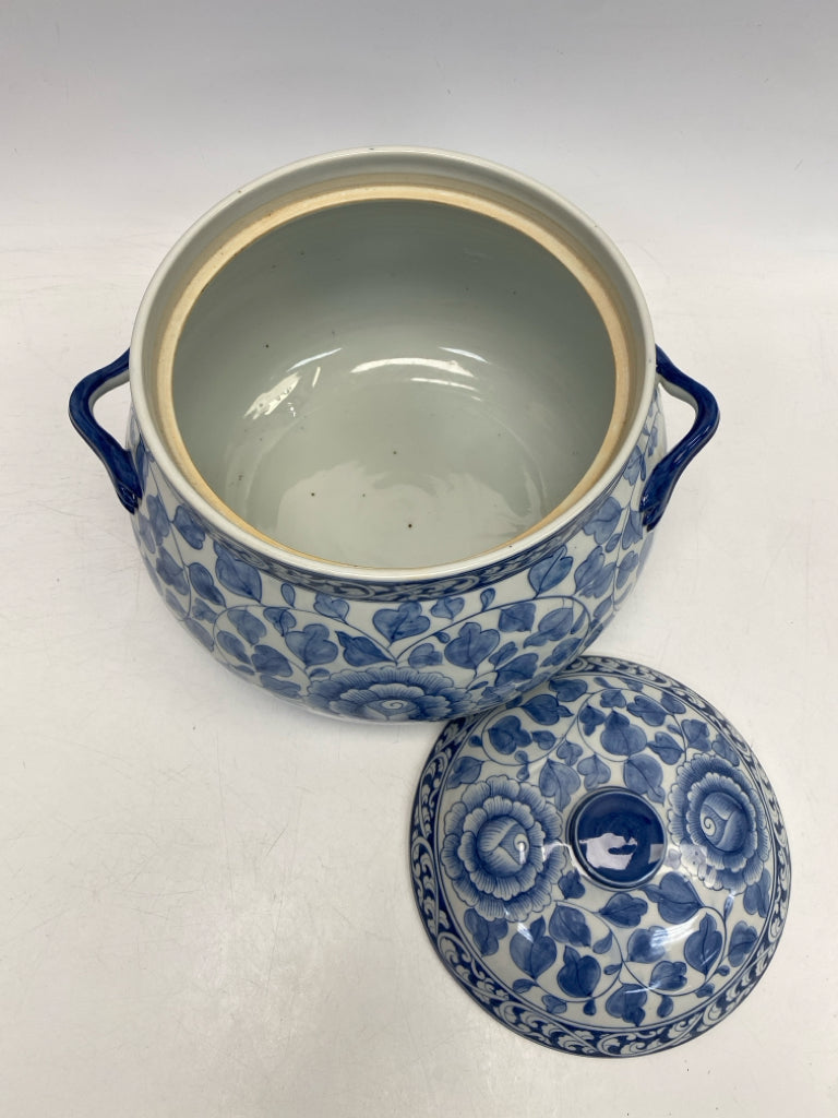 Blue/White Floral Ceramic Bowl(s)