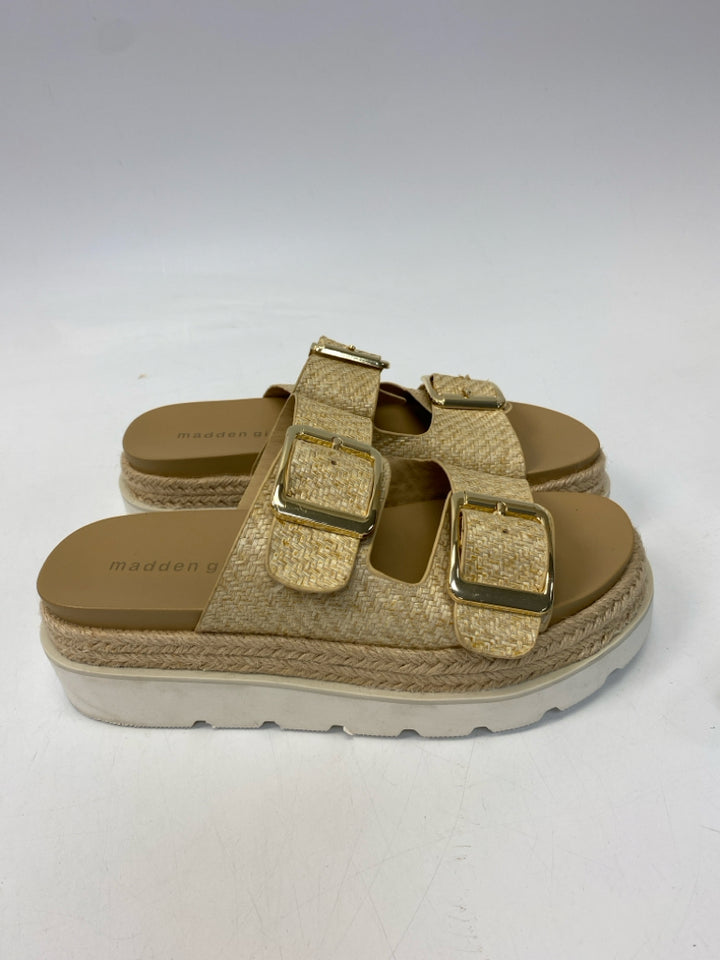 Madden Girl  Size 7.5 Tan/Cream Sandals