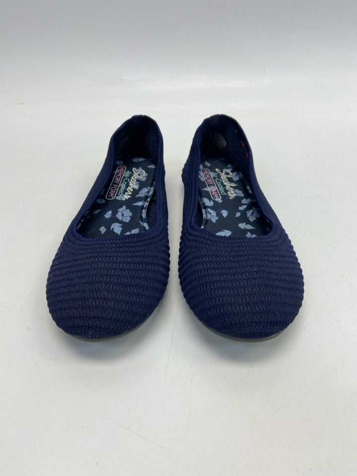 Skechers  Size 7.5 Navy Ribbed Knit Flats