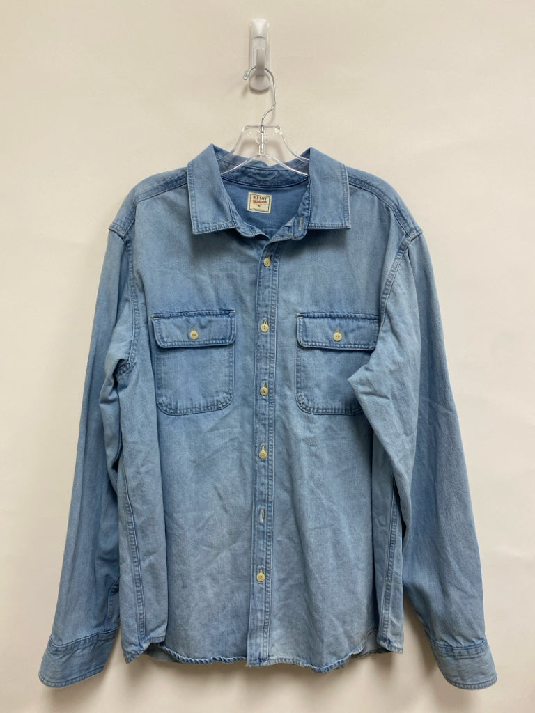 Old Navy Size XL Light Blue Button Up Denim Men&