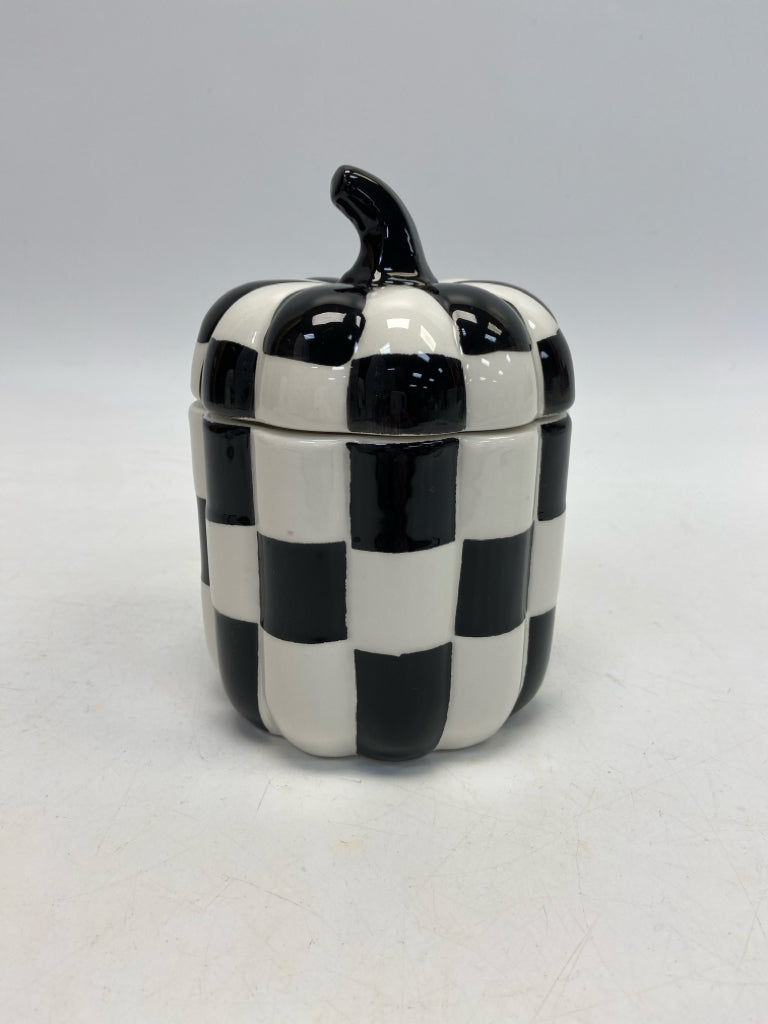 White Black Checkered Fall