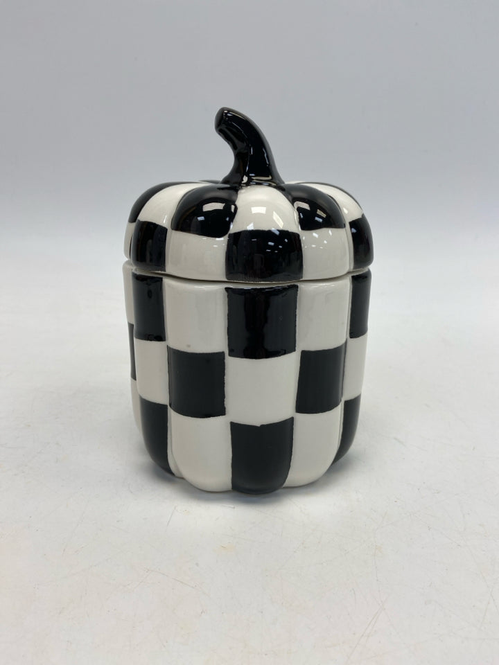 White Black Checkered Fall