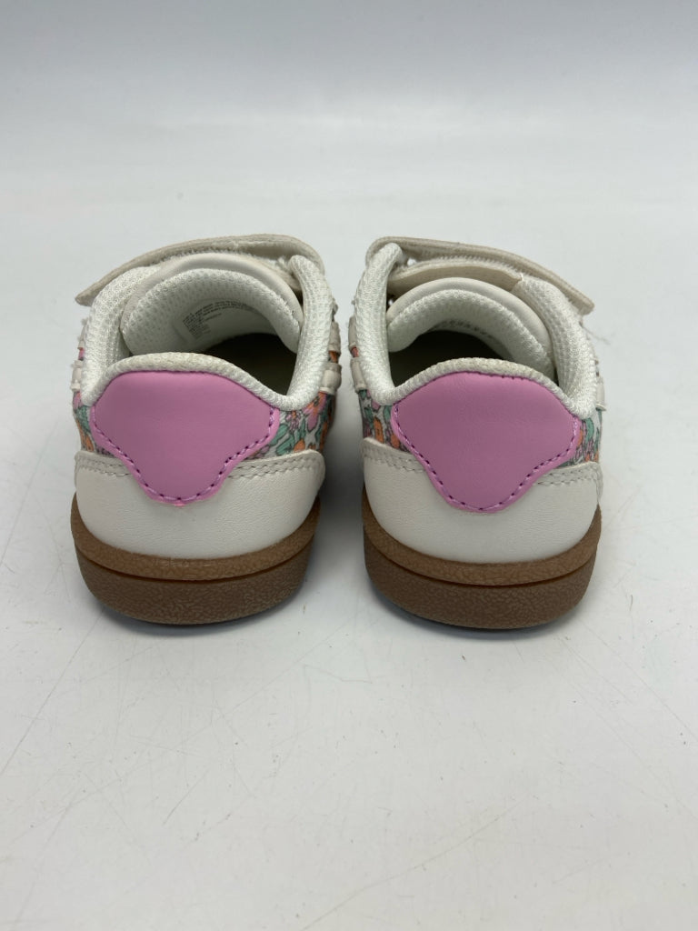 Cat &amp; Jack SIZE 5 White Green/Pink Flowers Girl&