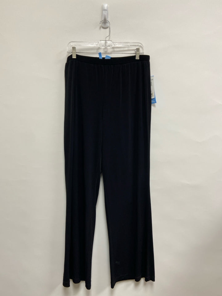 NWT  SIZE  2X Black Plus Size Pants
