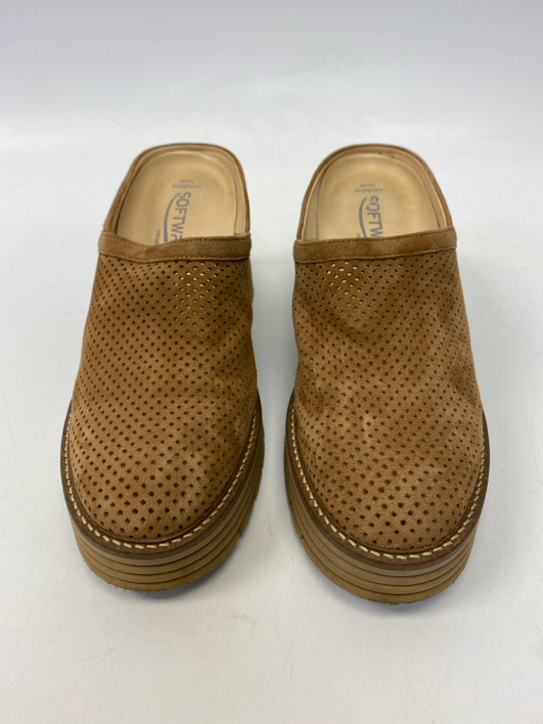 SOFTWAVES  Size 39 Cognac Perforated Clogs