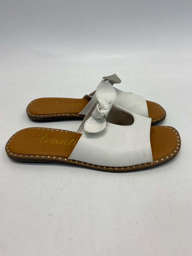 Size 40 White Knotted Sandals