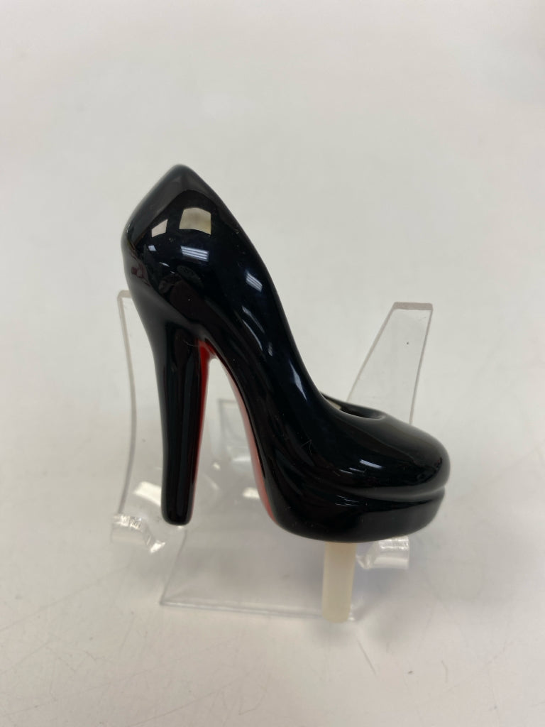 Nora Fleming Mini Black Stiletto,Red Sole