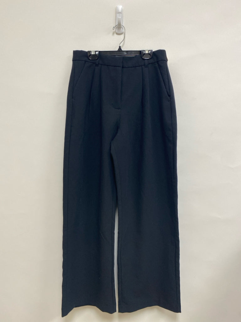 NWT Abercrombie &amp; Fitch Size 8 Black Wide Leg Ladies Pants