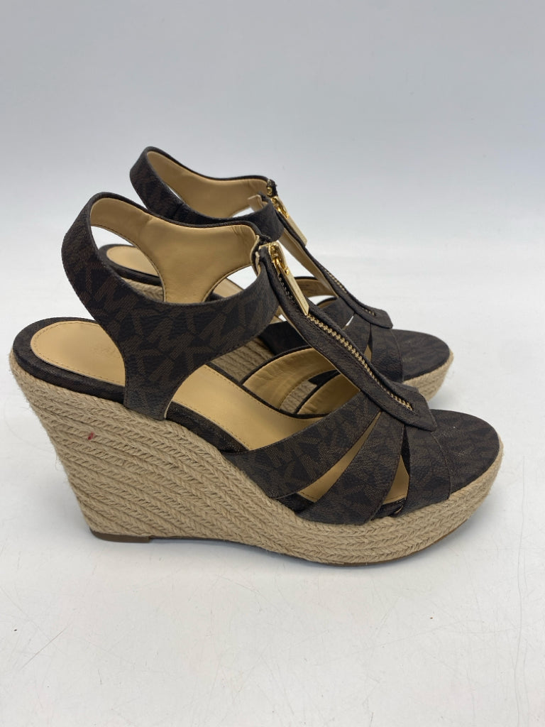 Michael Kors  Size 7 Brown Signature Sandals