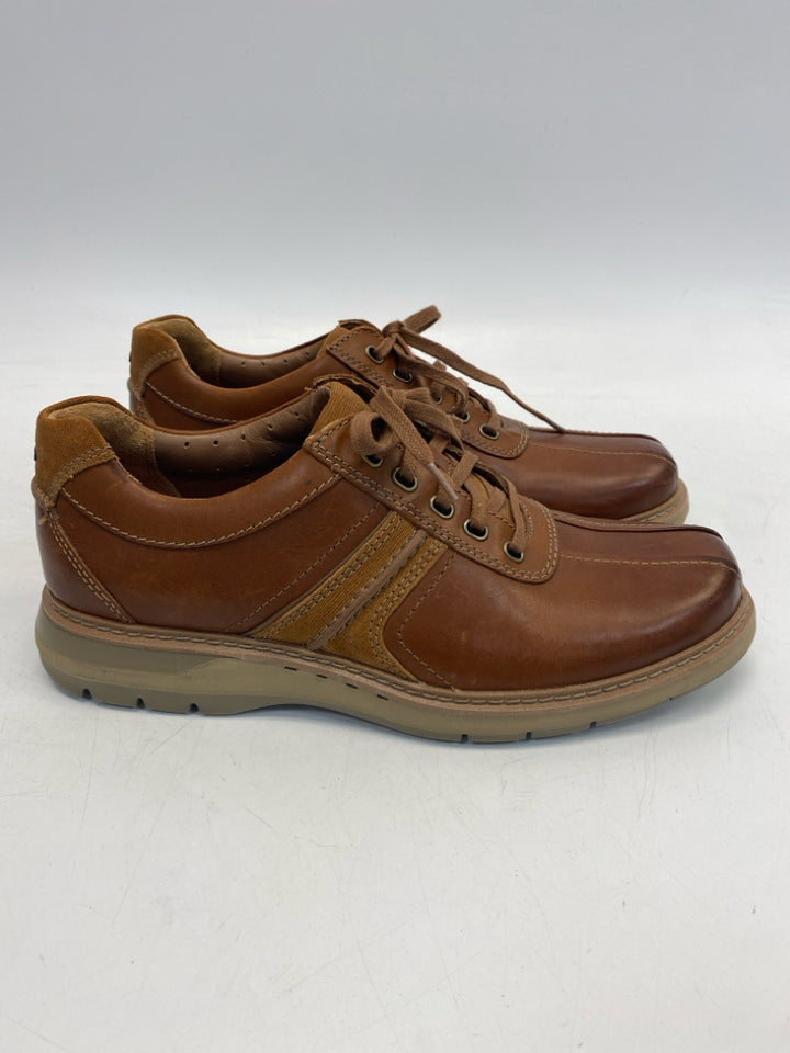 NWOT Clarks Size 10 Brown Lace-Up Men&
