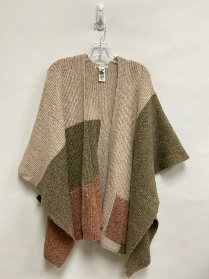 Max Studio Size OSFA Beige Brown Color Block Cape Ladies Sweater