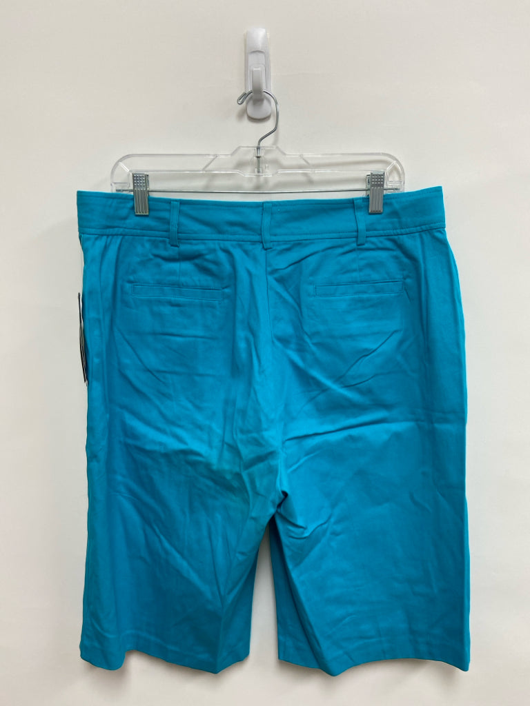 NWT Counterparts  SIZE  16 Turquoise Plus Size Shorts
