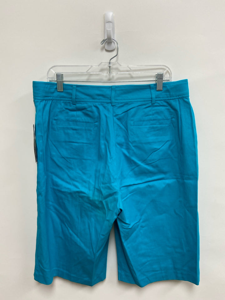 NWT Counterparts  SIZE  16 Turquoise Plus Size Shorts