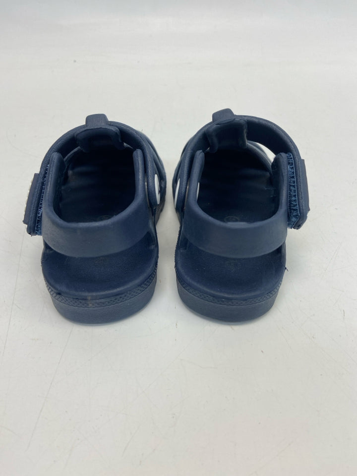 NWOT Sperry SIZE 4 Navy Boy&