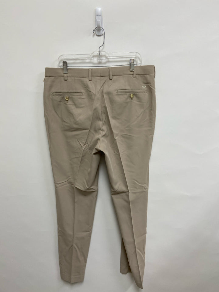 Peter Millar Size 36 Khaki Men&