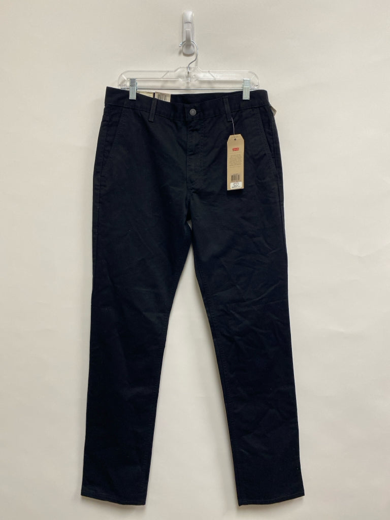 NWT Levi Size 32 Black Men&