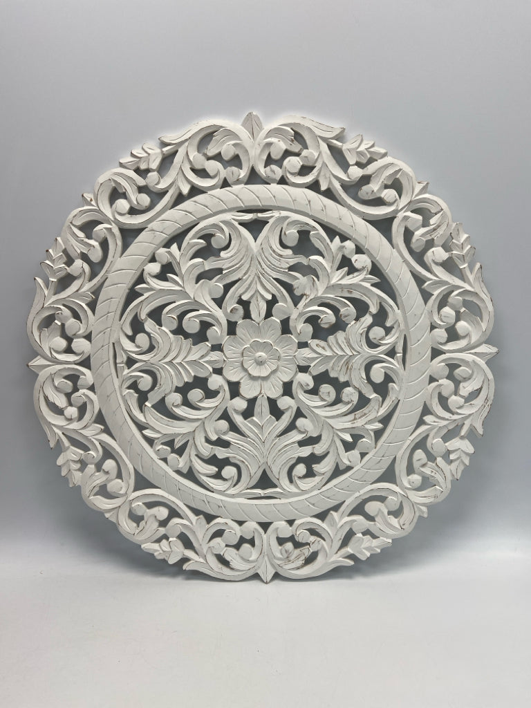 White Flowers Wood Wall Hanging
