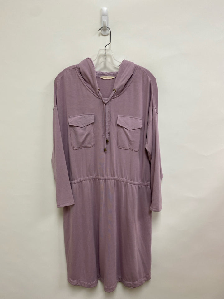 Soft Surroundings Size L Lavender Pocket(s) Hooded Ladies Dress