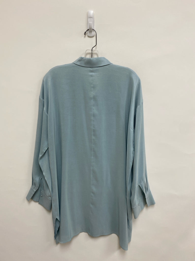 Eileen Fisher Size M Pale Blue Button Up Silk Ladies Top