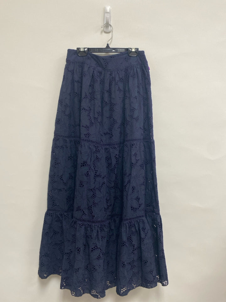 Size 6 Navy Eyelet Ladies Skirt
