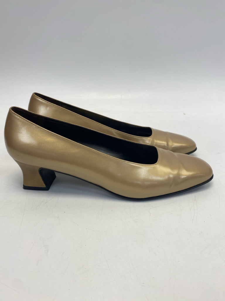 Ferragamo US Shoe Size 11 Gold Heels