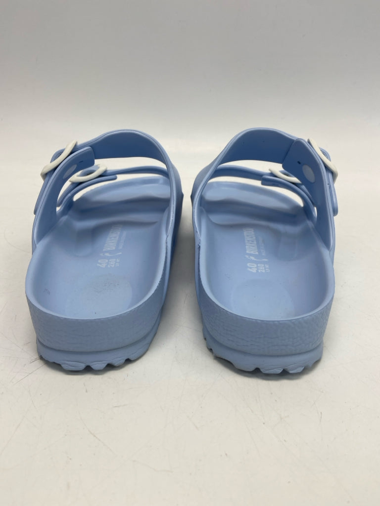 Birkenstock  Size 9 Blue White Buckle(s) Sandals