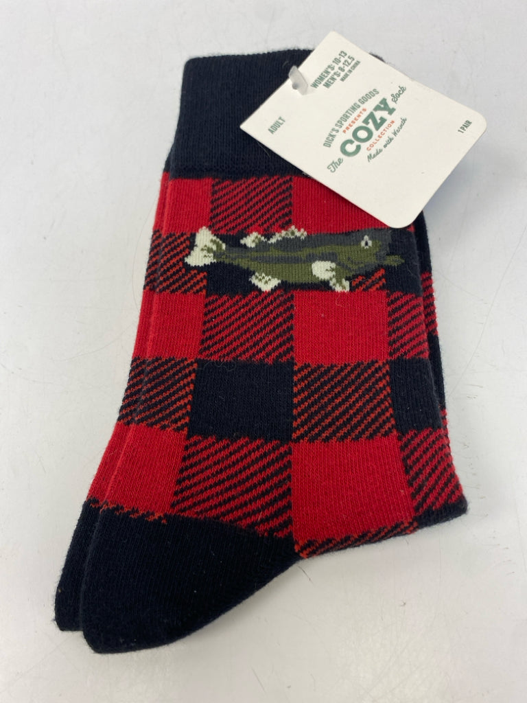 NWT Red/Black Green Fish Men&