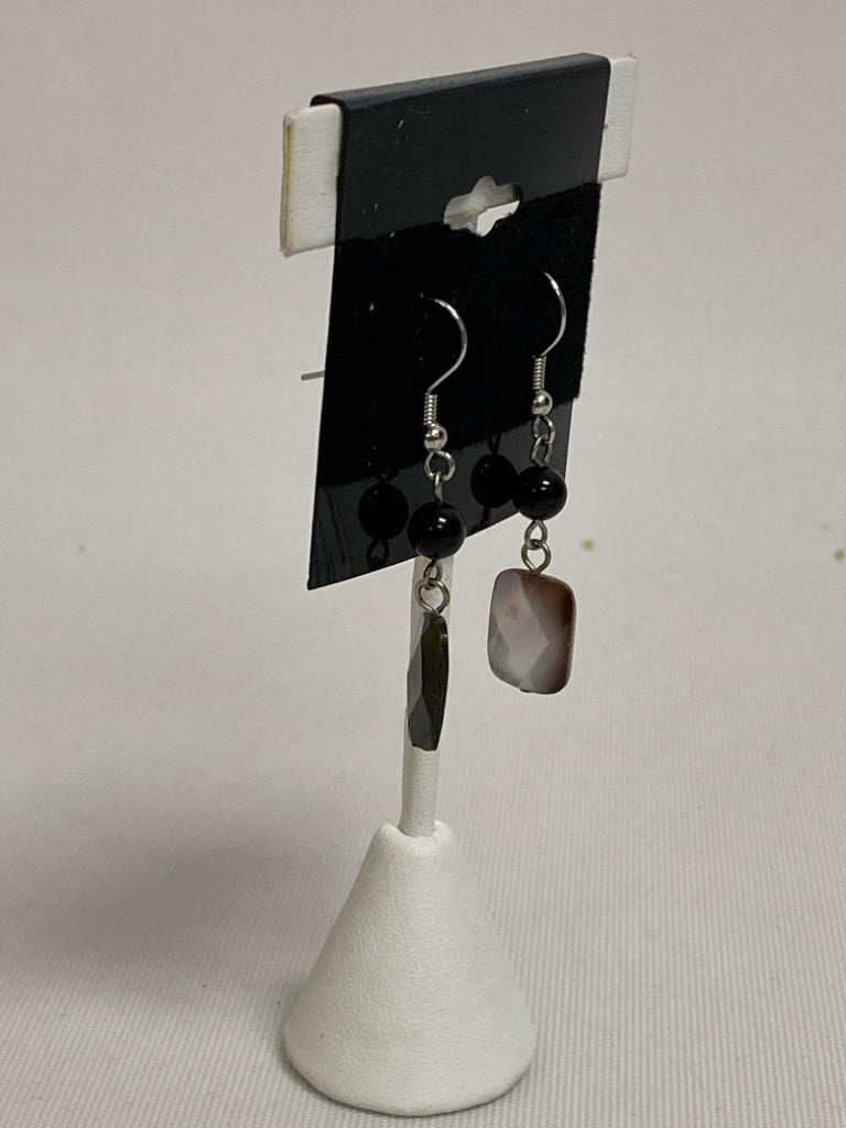 Black Gray/White Geometric Earrings