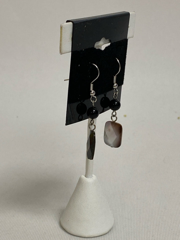 Black Gray/White Geometric Earrings