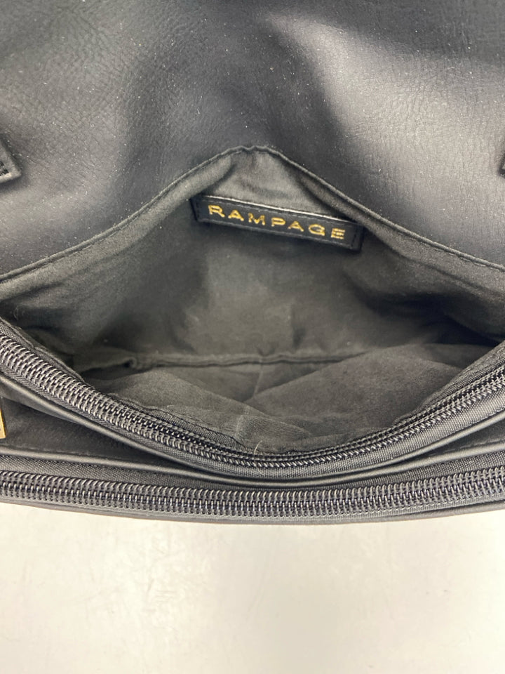 NWT Black Zipper Handbag